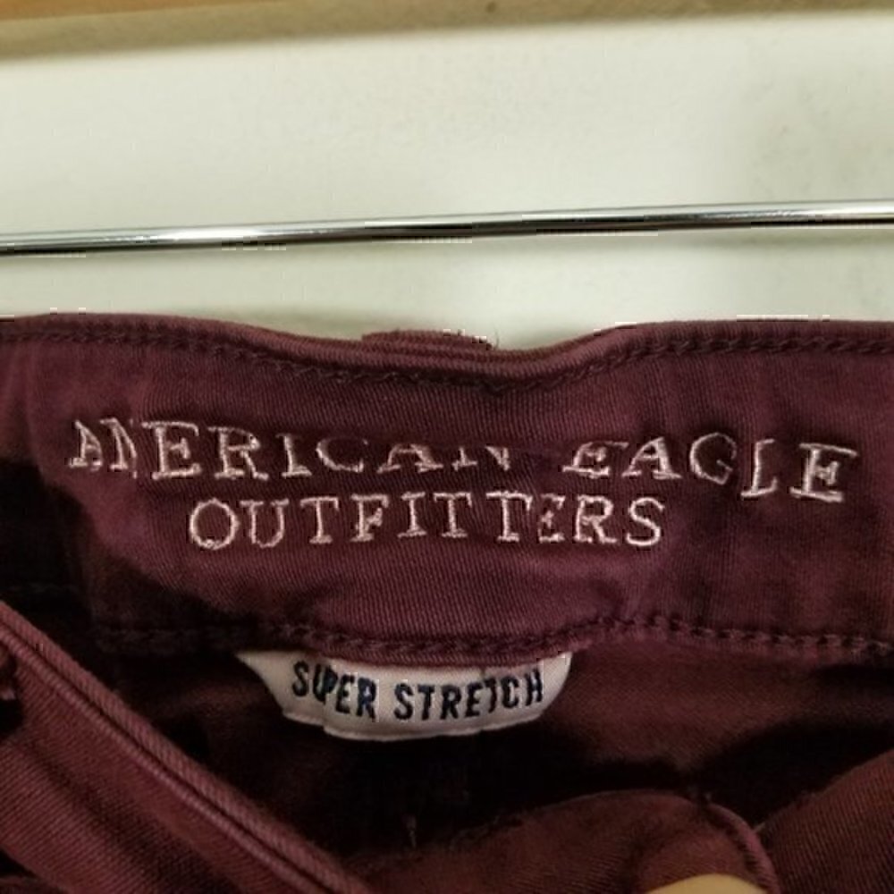 American Eagle Hi-Rise Shortie Super Stretch Shorts Red Size 0 - Picture 3 of 5